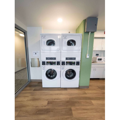 9th Floor Laundy