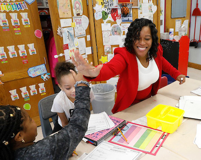 Childhood / Early Childhood student in a student teaching classroom